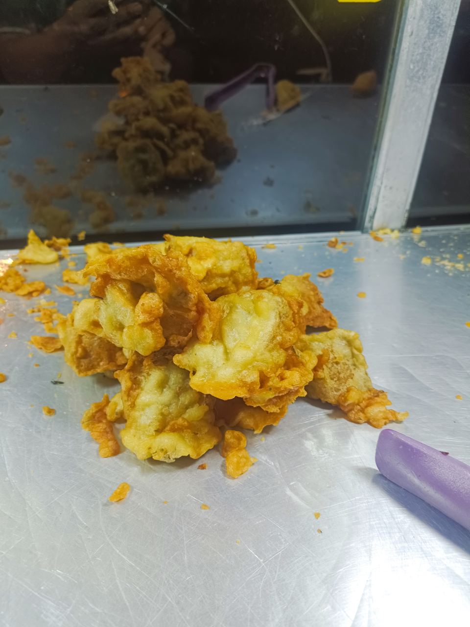 tahu isi